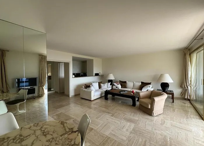 شقة With Exceptional View On The Sea