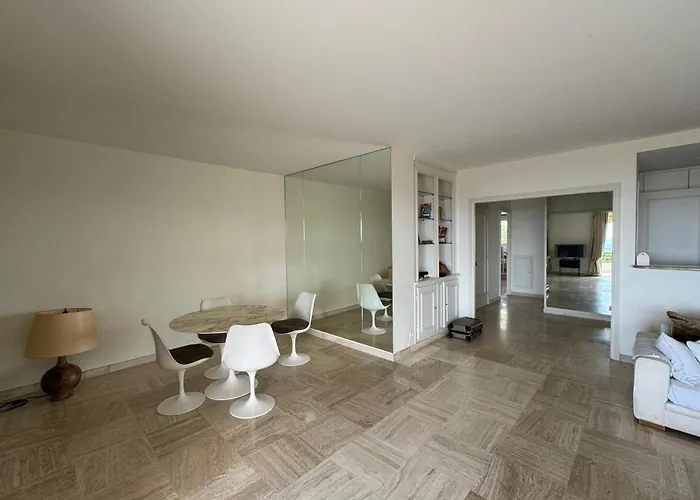 With Exceptional View On The Sea