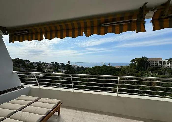 شقة With Exceptional View On The Sea *